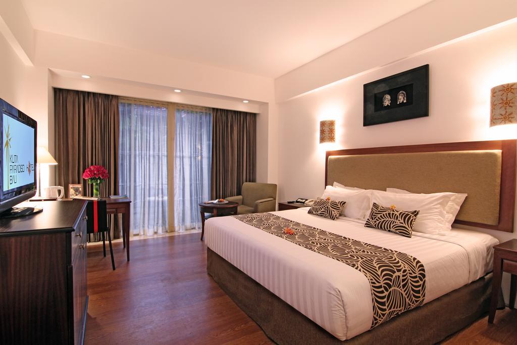Hotel Kuta Paradiso 5*