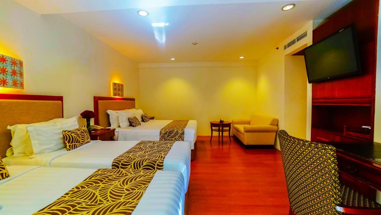 Hotel Kuta Paradiso 5*