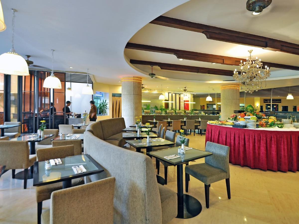 Hotel Kuta Paradiso 5*